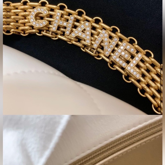 CHANEL CC Bag - Picture 3 of 5